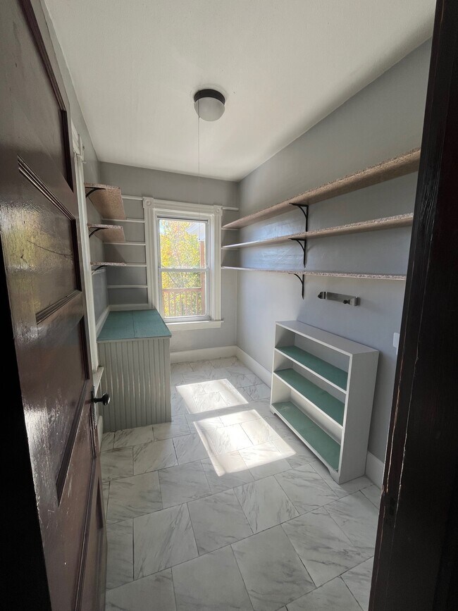 pantry - 220 Front St