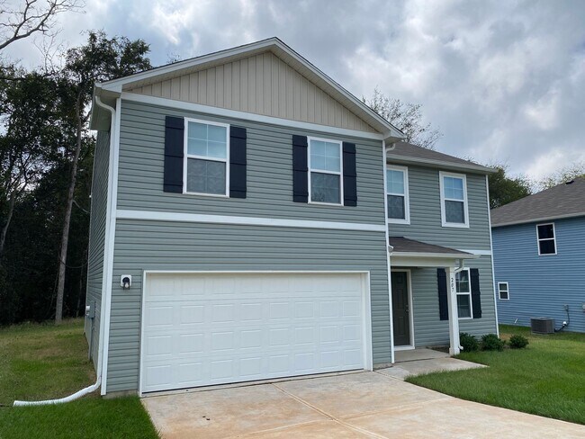 Building Photo - 207 Charleston Mdw Lp