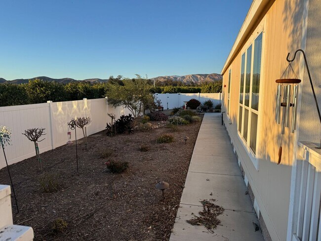 Foto del edificio - Great Home on a Farm for Rent