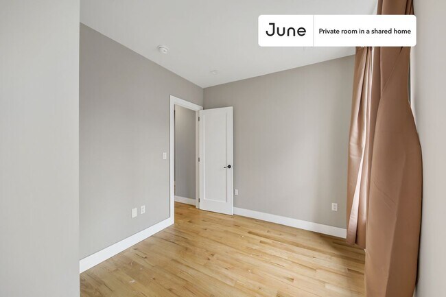 Foto del edificio - Room in Shared 4 bed/2 bath home