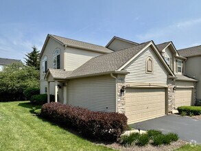 Building Photo - 1672 Fredericksburg Ln