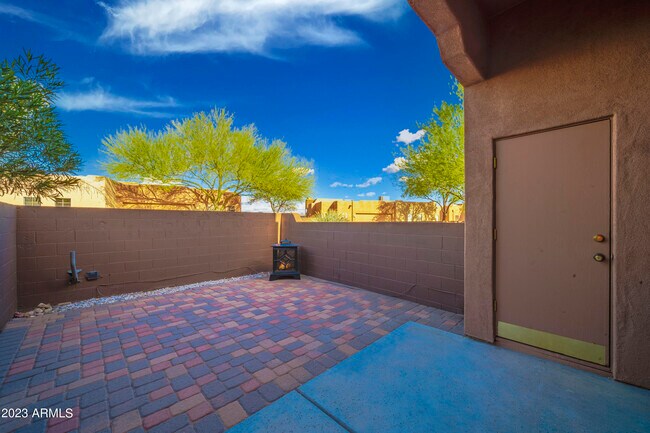 Foto del edificio - 49 Northridge Cir