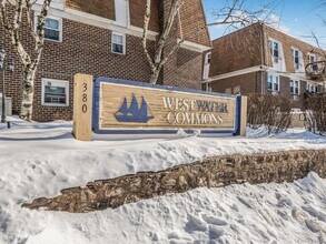 Building Photo - 380 N Broadway