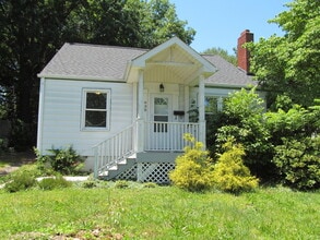Building Photo - 938 Lockland Ave