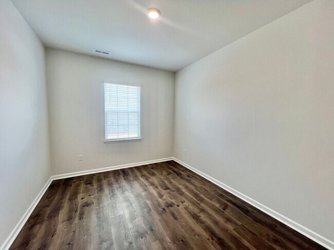 Foto del edificio - New Construction 4 BD, 2.5BA Fuquay-Varina...