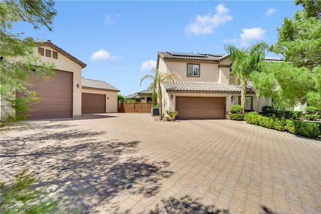 Building Photo - 7675 Gilespie St