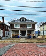 Building Photo - 478 Liberty St