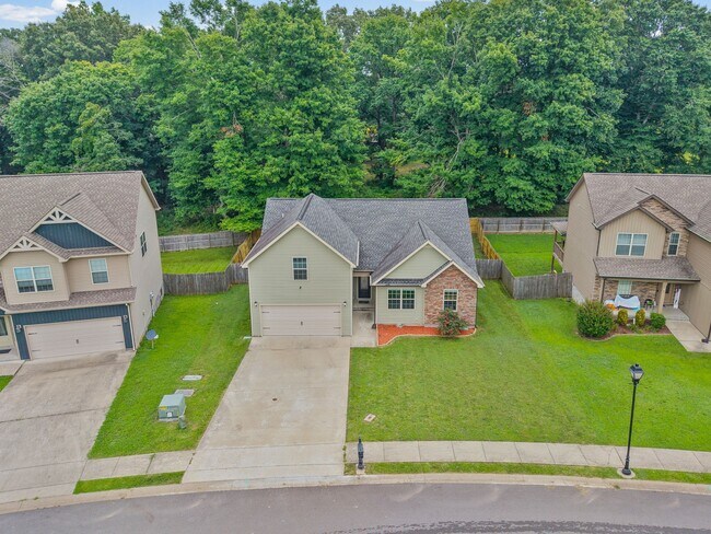 Foto del edificio - 125 Sycamore Hill Dr