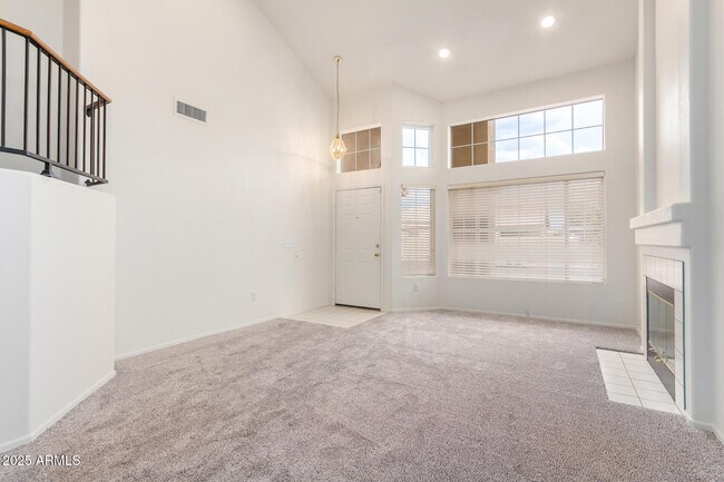 Building Photo - 100 N Bradley Dr