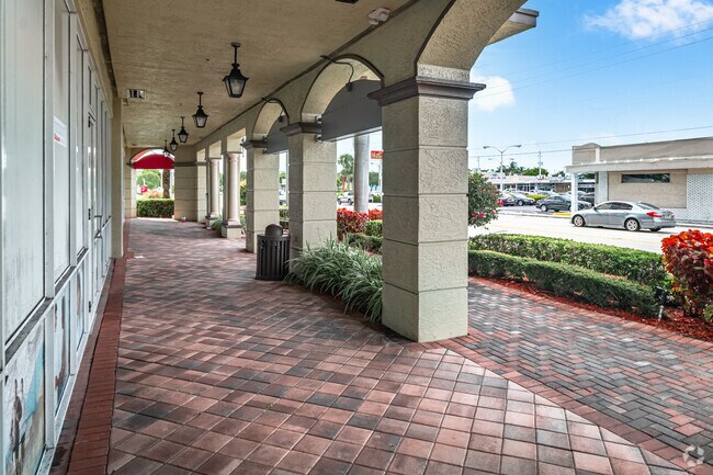 Foto del edificio - Wilton Station