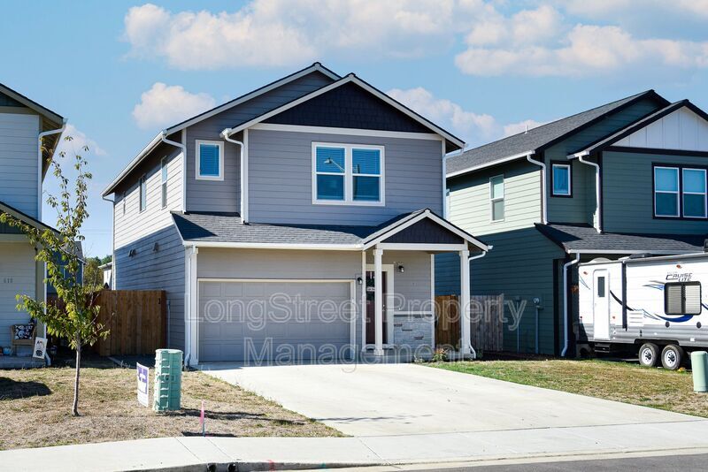 Foto principal - 614 S 16th St