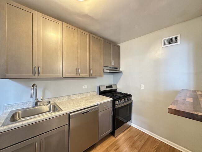 Foto del edificio - 7000 N Paulina St