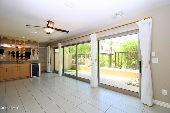 Foto del edificio - 7116 W Ivanhoe St