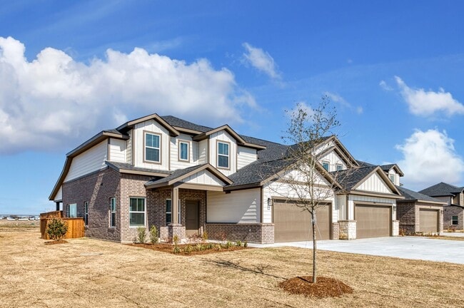 Building Photo - AVAILABLE NOW!  CUL-DE-SAC TRIPLEX LOT LOCATED ON 1-ACRE IN MIDLOTHIAN, TX!