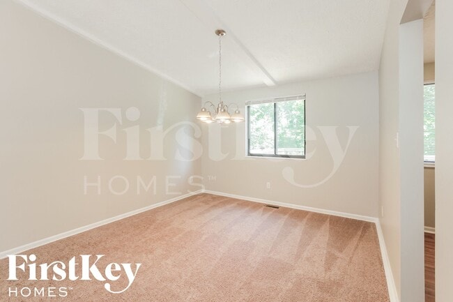 Foto del edificio - 4124 Oil Creek Dr