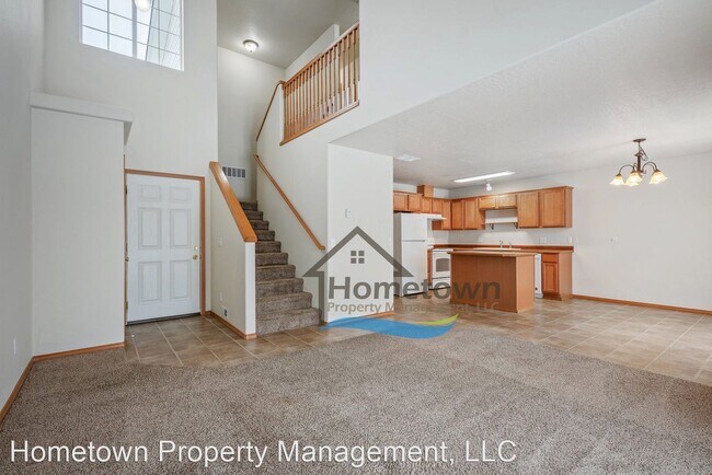 Building Photo - 3 br, 2.5 bath House - 727 E Spokane Ave