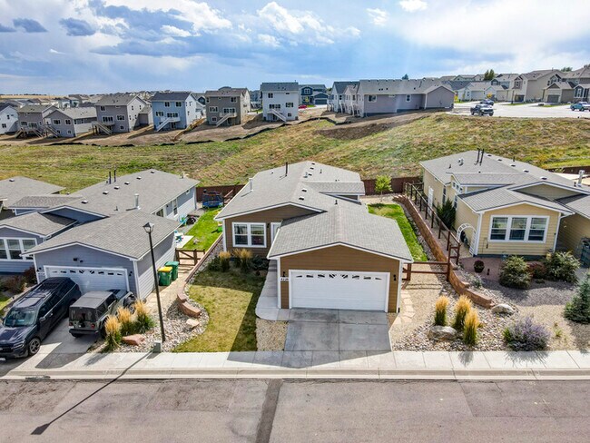Building Photo - 4227 Gray Fox Heights