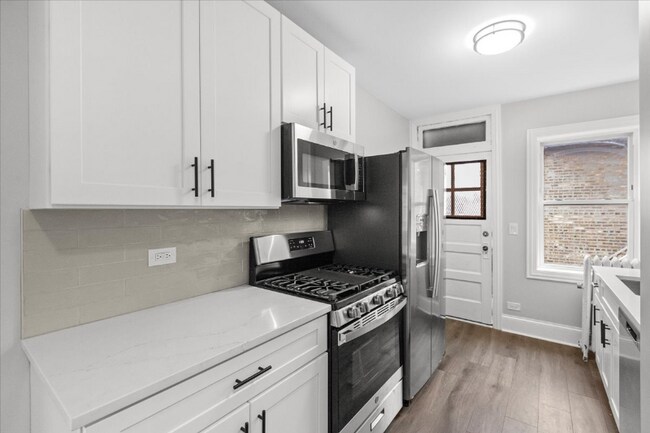 Foto del edificio - 6418 N Richmond St