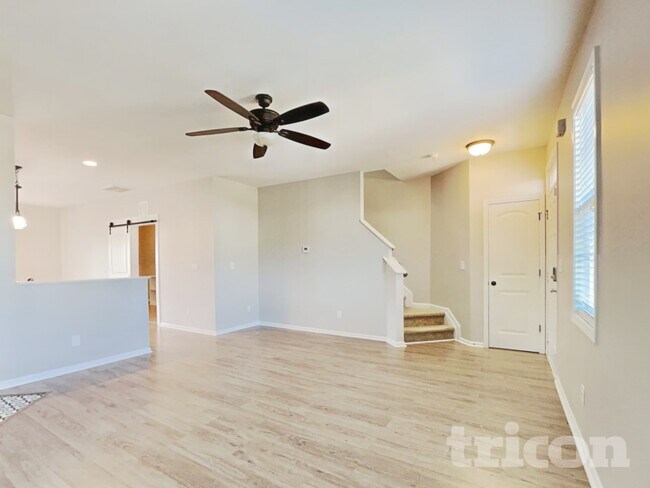 Foto del edificio - 70 Dropseed Ln