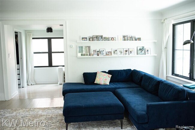 Foto del edificio - 2105 Northwood Blvd