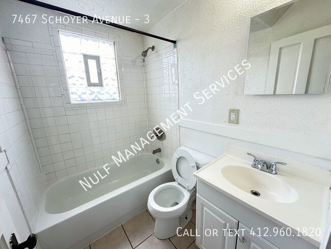 Building Photo - 7467 Schoyer Ave