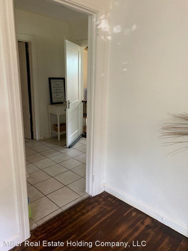 Building Photo - 3 br, 1 bath House - 612 East 38th St