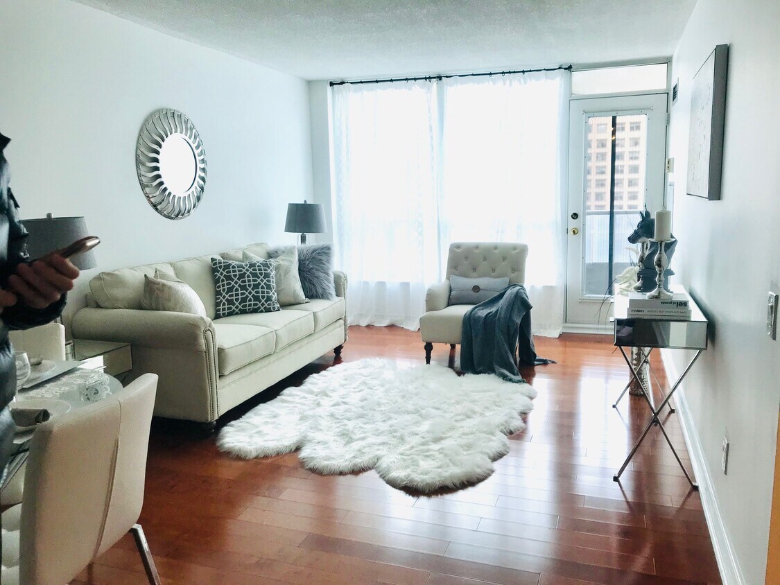 Photo principale - 750 Bay St