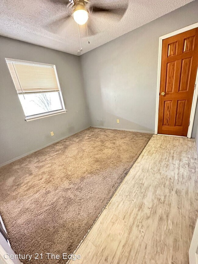 Building Photo - 3 br, 2 bath House - 3265 Mountain Ridge