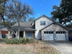 Building Photo - 13731 Oak Pebble