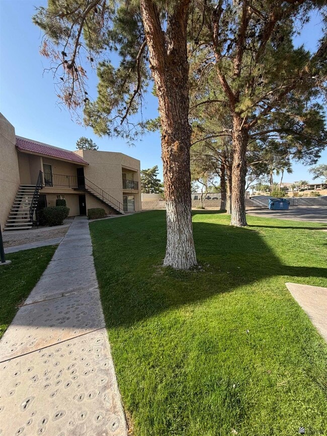 Building Photo - 10642 S Camino Del Sol