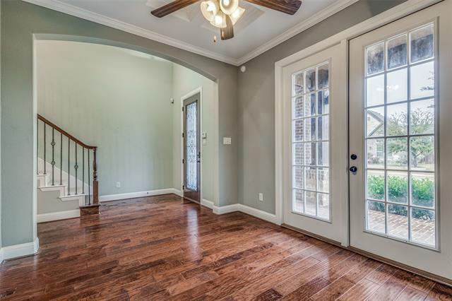 Foto del edificio - 444 Chestnut Ln