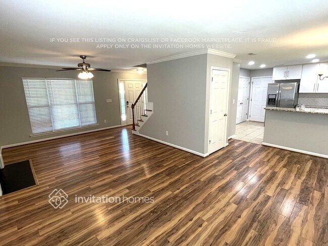 Foto del edificio - 7355 Oxford Bluff Dr