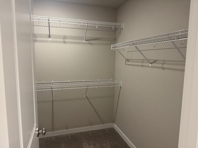 Building Photo - Amazing 3 bedroom Brand new home!!