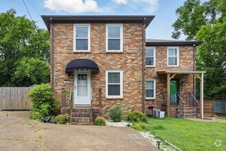 Building Photo - 810 Kinsington Dr