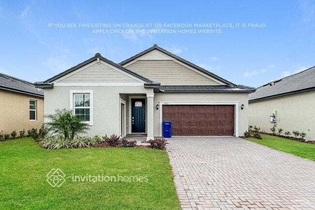 Building Photo - 14125 17 Ct E