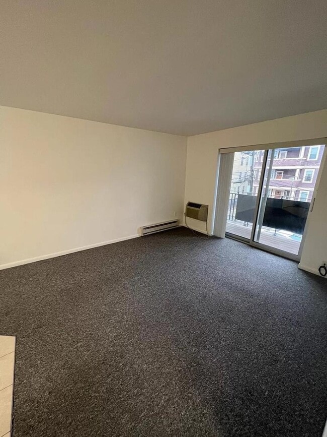 Building Photo - 815 Morton St Building Photo - 815 Morton St