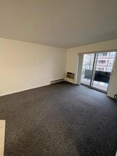 Building Photo - 815 Morton St Building Photo - 815 Morton St