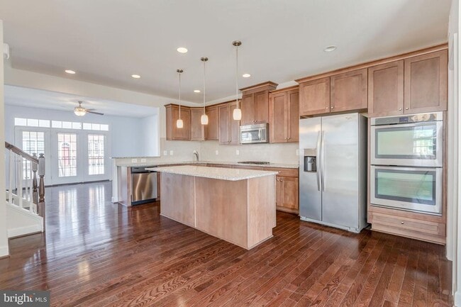 Building Photo - 6266 Summit Point Ct