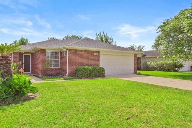 Building Photo - 12803 Rockford Dr