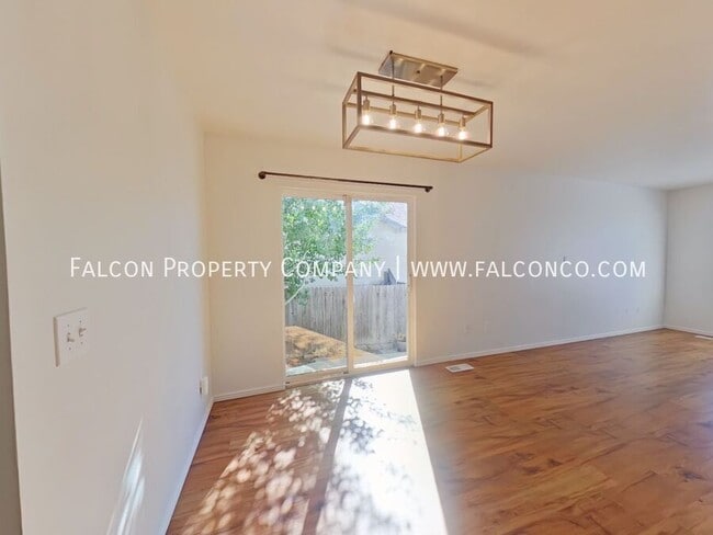 Building Photo - 12536 Scamper Rd