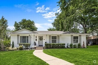 Building Photo - 7805 Eagle Trail