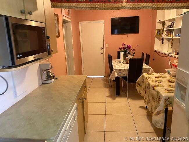 Foto del edificio - 12920 Westview Dr