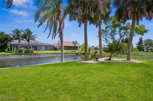 Foto del edificio - 516 SW 8th St