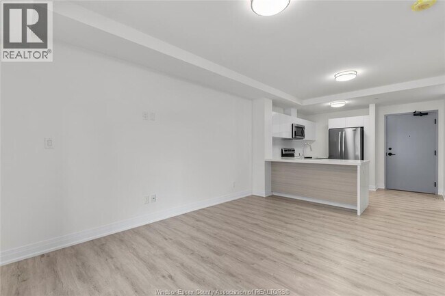 Building Photo - 3340 Stella Crescent