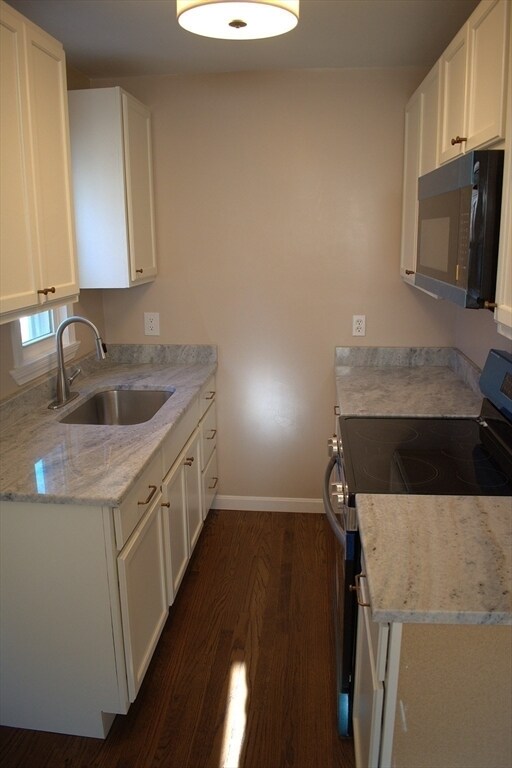 Foto del edificio - 17 Mayflower Cir