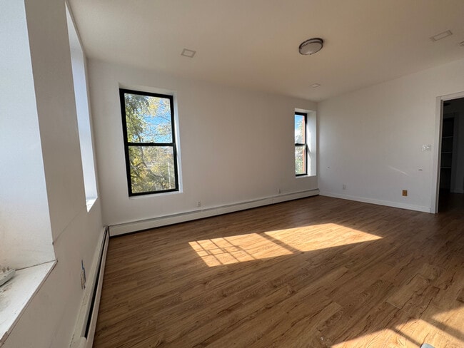 Photo - 5121 2nd Ave Apartment