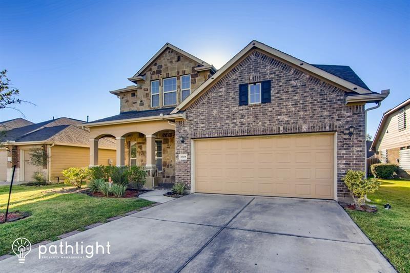 Foto principal - 6519 Hunters Creek Ln