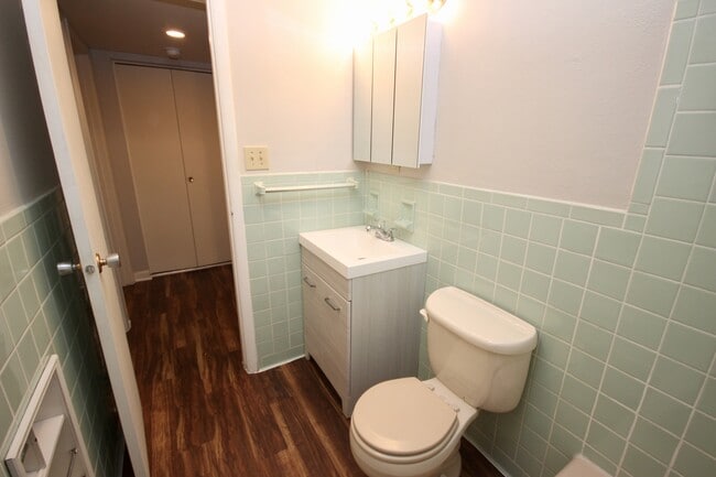 Laurel Gardens Bathroom - LAUREL GARDENS