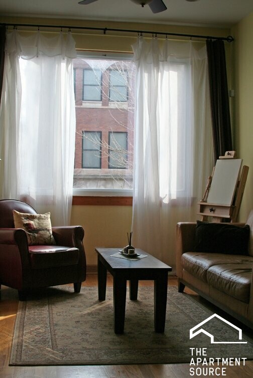 Foto del edificio - 1246 N Wood St