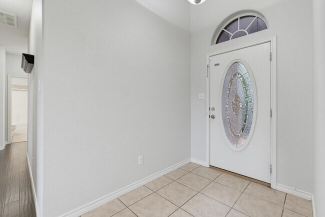 Foto del edificio - 7017 Springwater Ave